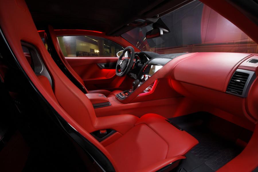 Интерьер Jaguar C-X16 Concept 2011 года  (фото 7 из 65)